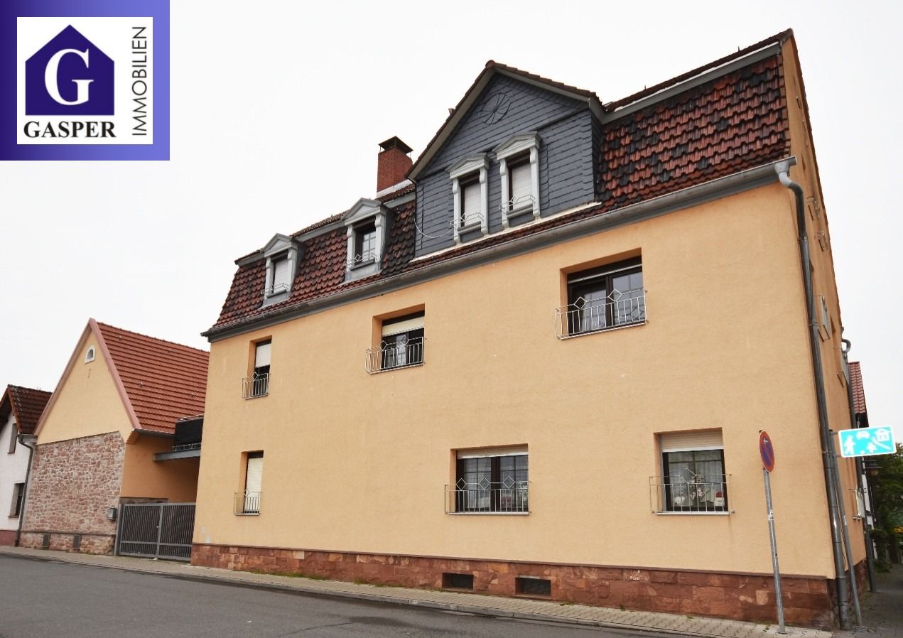 3- Familienhaus mit Nebengebäude, Kapitalanlage